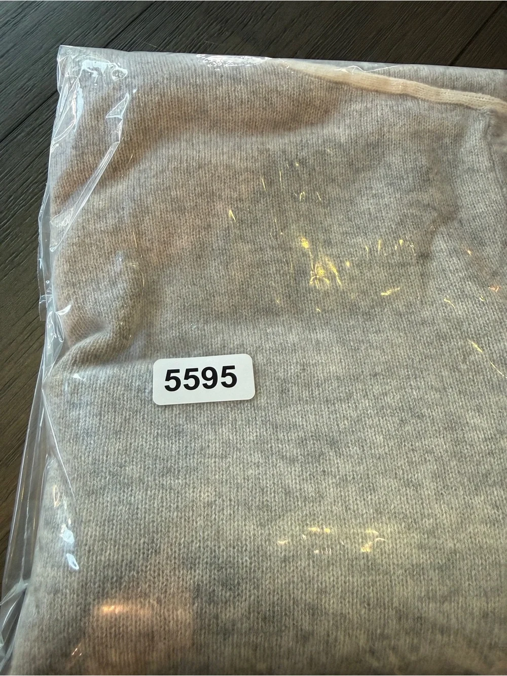 Vineyard Vines 100% Cashmere Gray Mock Neck Colorblock Sweater M 25595